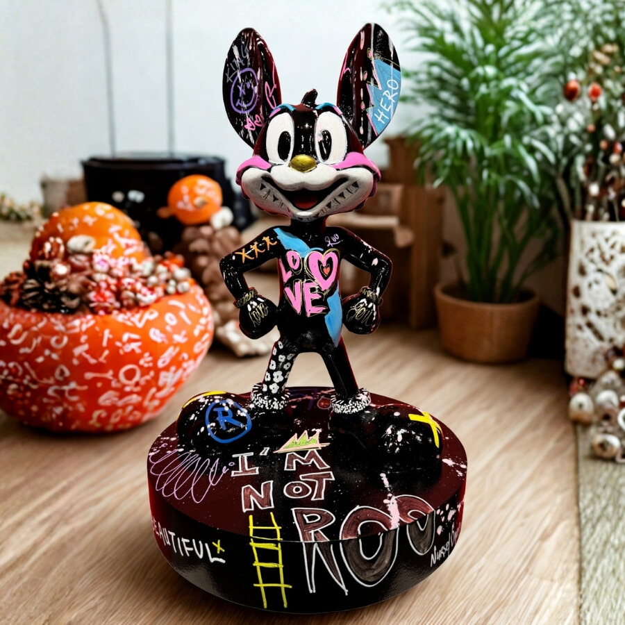 Mr. Roo (black) by Nursel Önen (Izmir)