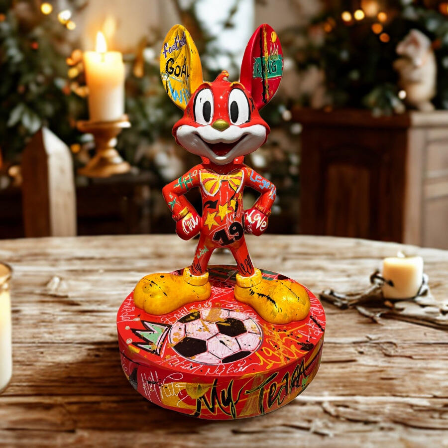 Mr. Roo red by Nursel Önen (Izmir)